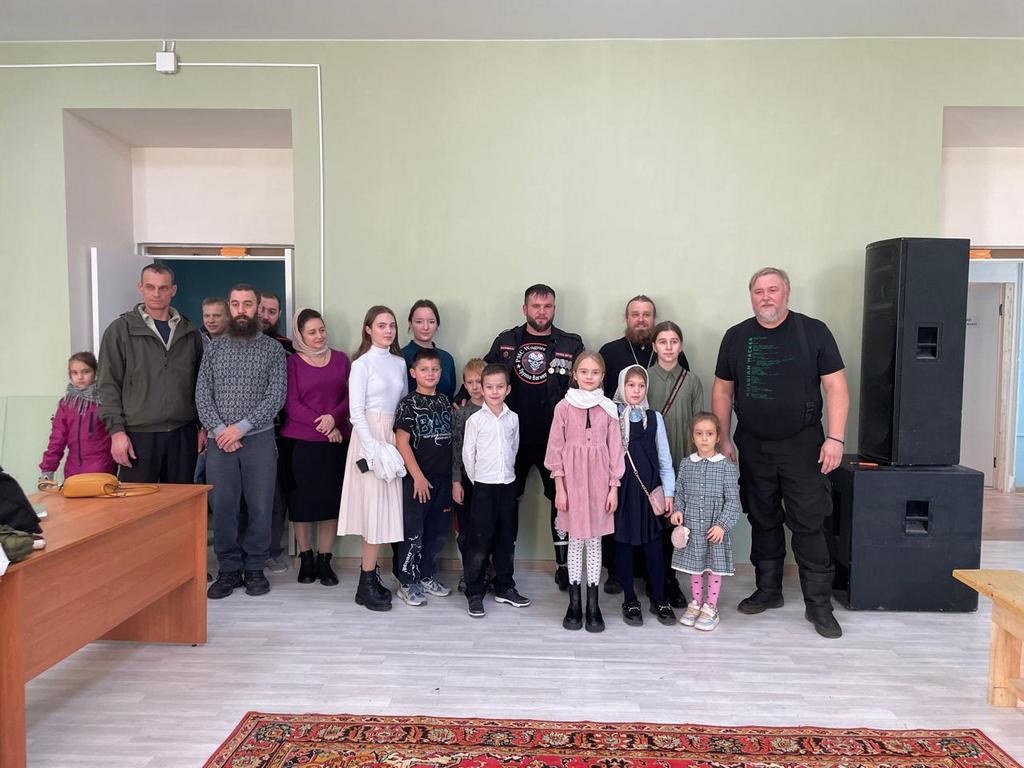 Урок патриотизма в воскресной школе храма иконы Божией Матери «Отрада и Утешение» с. Добрыниха г.о. Домодедово