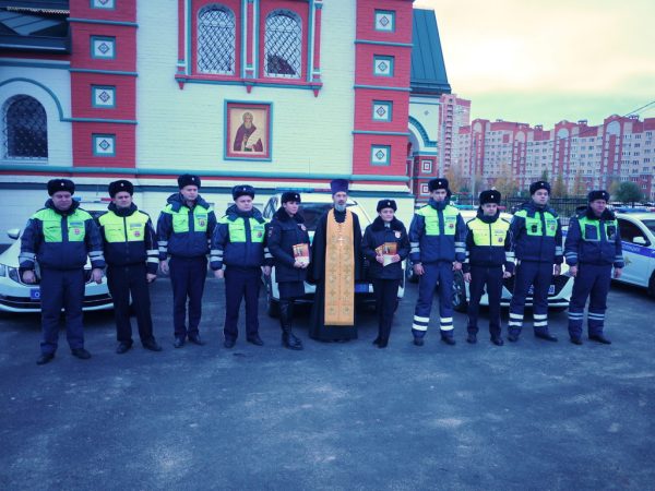 Панихида по жертвам дорожно-транспортных происшествий в храме Новомучеников и исповедников Домодедовских