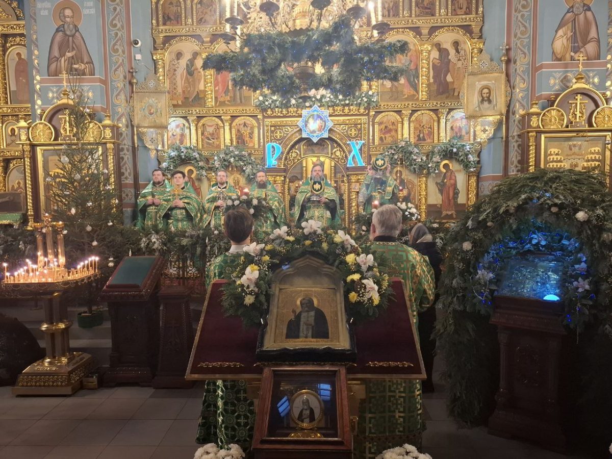 Праздник преподобного Серафима Саровского в соборе Всех святых в земле Русской просиявших г. Домодедово