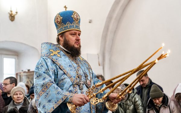 Поздравление архиепископа Подольского и Люберецкого Аксия с Днём защитника Отечества