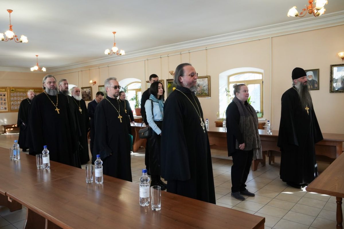 В Давидовой пустыни состоялся семинар по разъяснению положений Регламента заключения дополнительных соглашений, касающихся оформления федерального имущества — фото 2