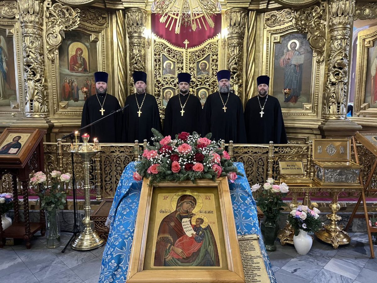 Престольный праздник храма иконы Божией Матери «Утоли моя печали» деревни Одинцово — фото 18