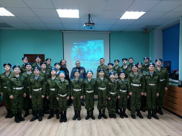 День памяти воинов-десантников 6-й парашютно-десантной роты в Домодедовской православной дружине
