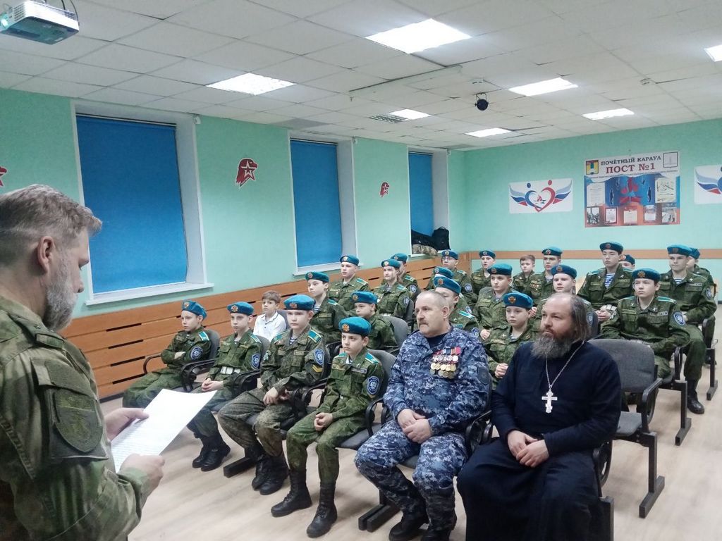 День памяти воинов-десантников 6-й парашютно-десантной роты в Домодедовской православной дружине