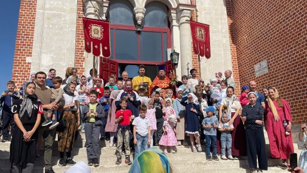 Пасхальный праздник в Крестовоздвиженском храме д. Сокольниково