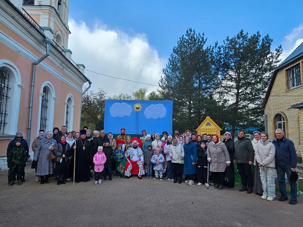 Пасхальный праздник в Преображенском храме с. Вельяминово