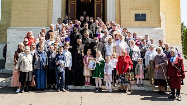 Архиерейское богослужение в Никольском храме с. Домодедово г.о. Домодедово