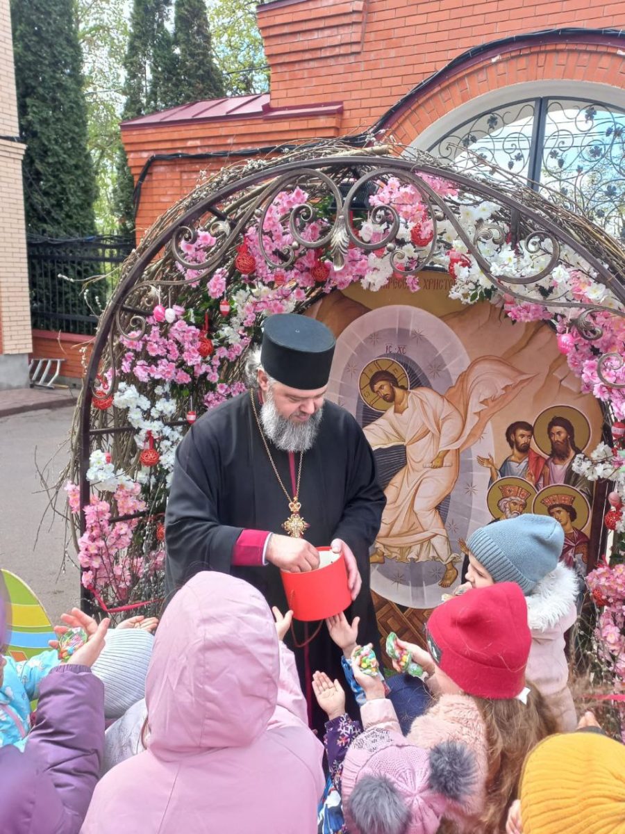 Детский пасхальный праздник в соборе Всех святых в земле Русской просиявших города Домодедово — фото 7