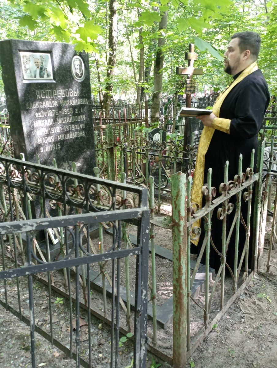 Домодедовцы посетили могилу матери наместника Псково-Печерского монастыря архимандрита Алипия (Воронова) — фото 4