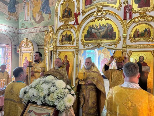Престольный праздник и 10-летие Великого освящения храма Рождества Иоанна Предтечи мкр. Востряково г. Домодедово