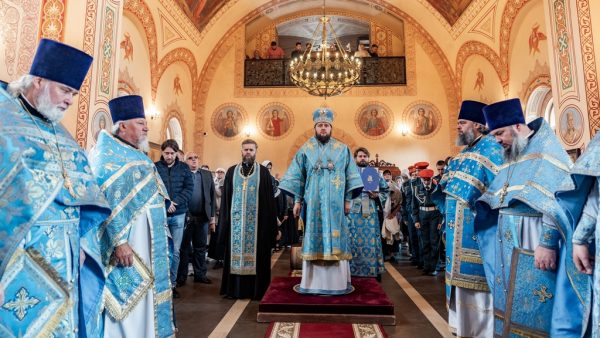 Архиерейское богослужение в храме иконы Божией Матери «Неопалимая Купина» мкр. Востряково г. Домодедово