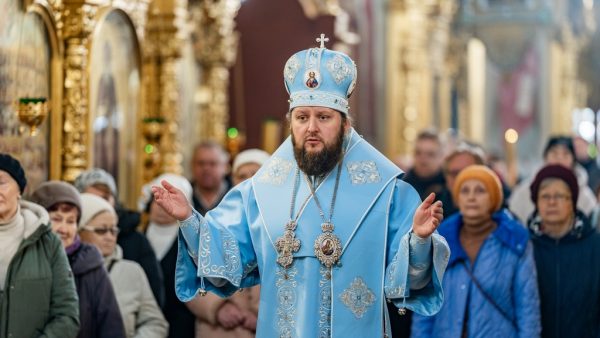 Архиерейское богослужение в Троицком кафедральном соборе Подольска