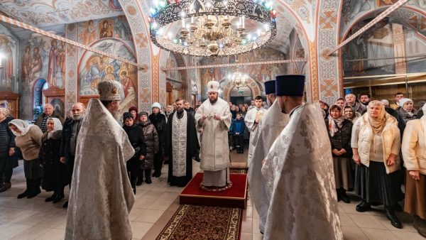 Архиерейское богослужение в Христорождественском храме города Домодедово