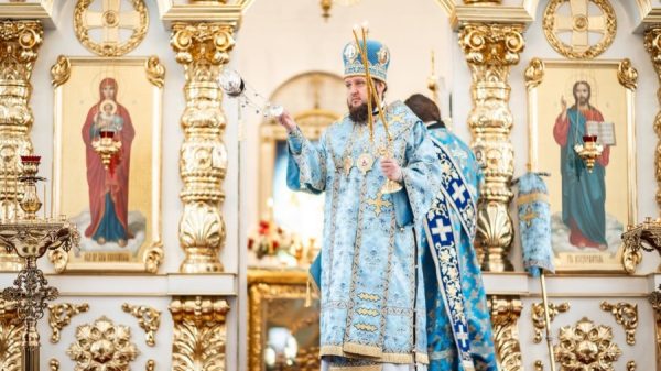 Божественная литургия в храме Рождества Христова мкр. Барыбино города Домодедово