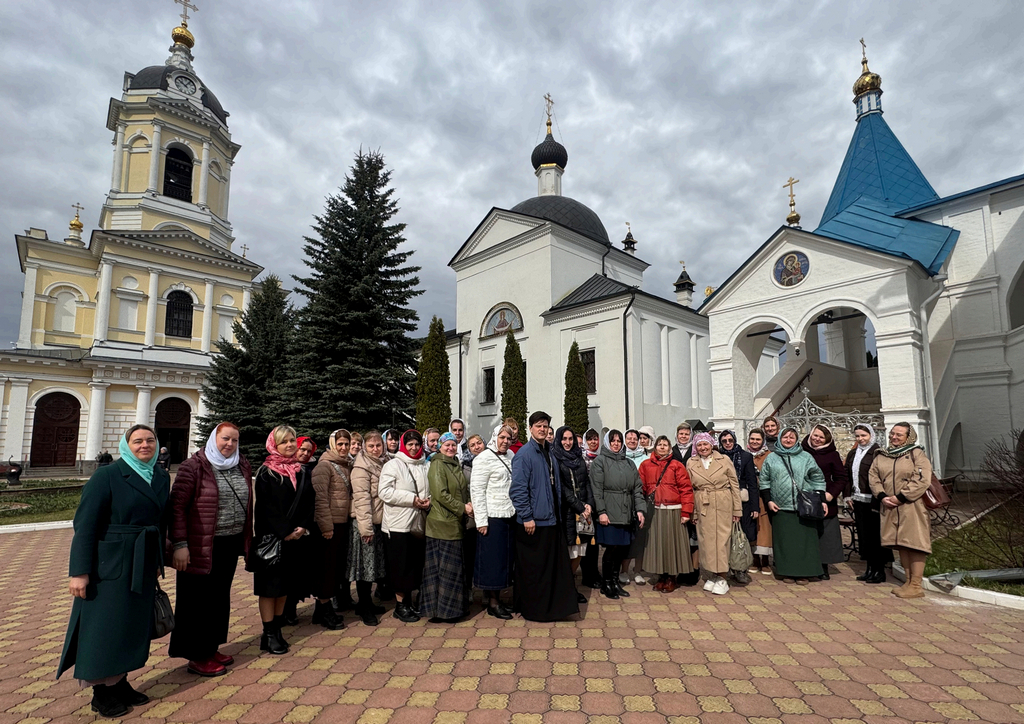 Паломническая поездка Домодедовских педагогов в городской округ Серпухов