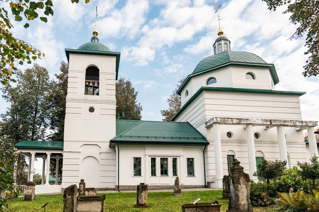 Архиерейское богослужение в Никитском храме села Никитское г.о. Домодедово