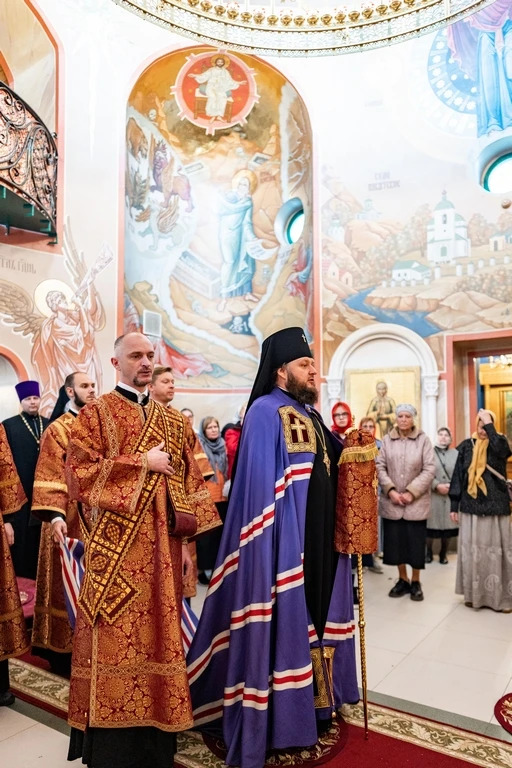Архиерейское богослужение в Никитском храме села Никитское г.о. Домодедово — фото 3