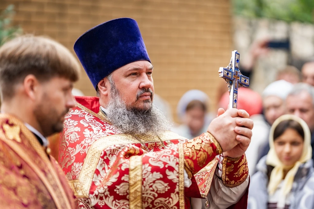 Архиерейское богослужение в Никитском храме села Никитское г.о. Домодедово — фото 8