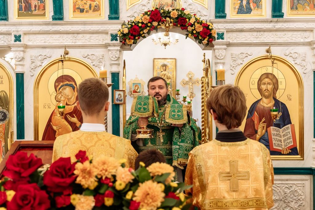 Престольный праздник в храме Петра и Февронии Муромских города Домодедово