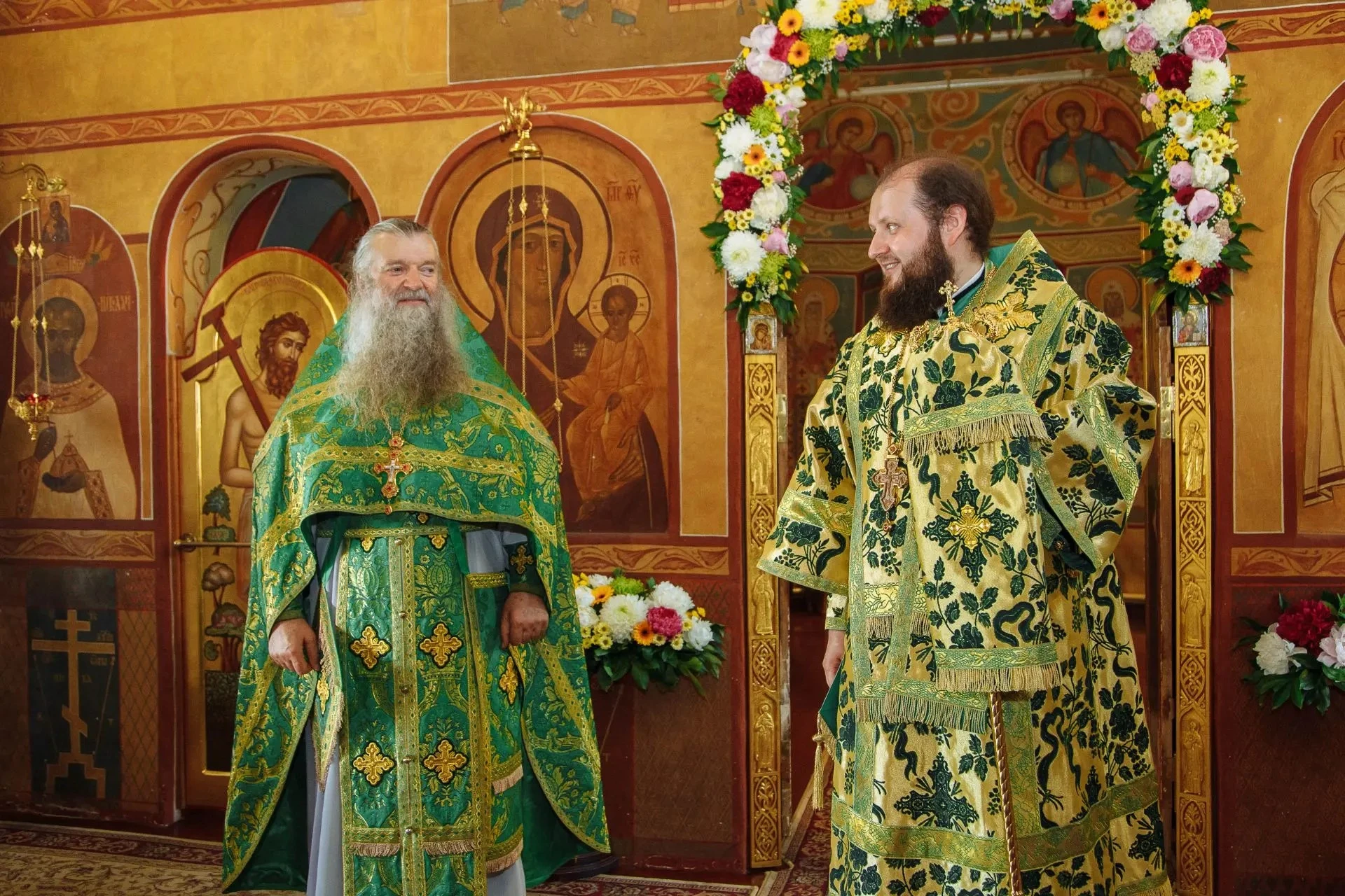 Никольский храм